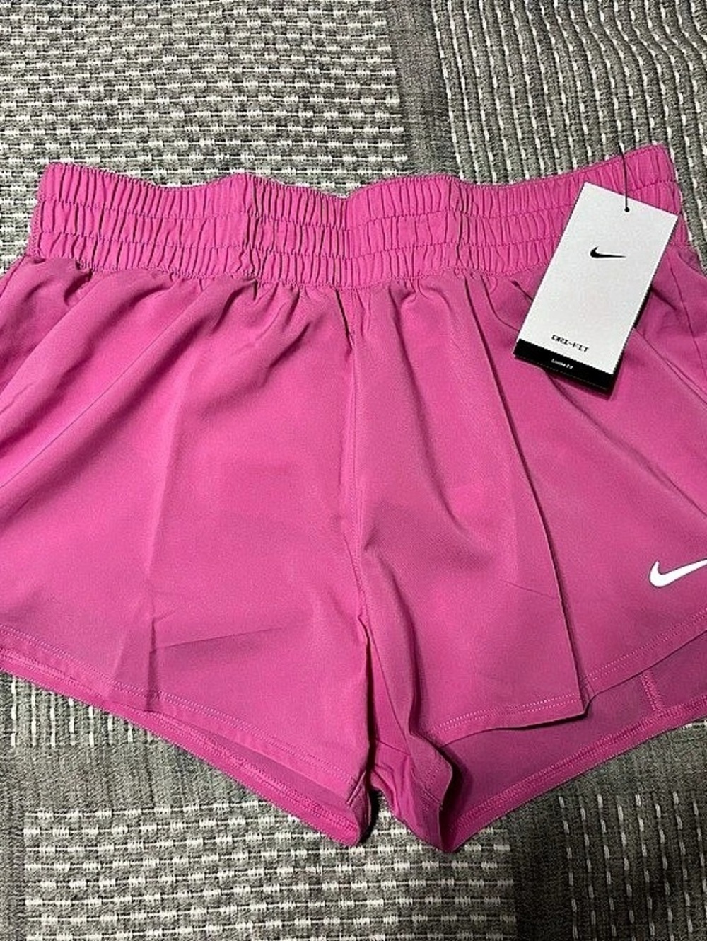 Nike Dri-FIT shorts Athletic Shorts Pink Size Medium NWT